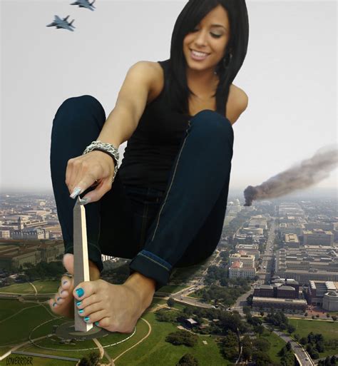 giantess|Giantess